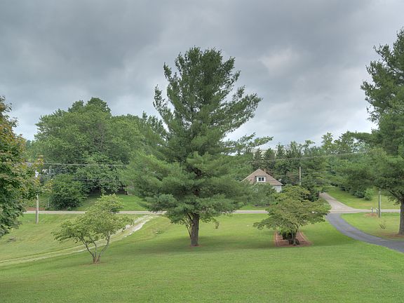 3rd image of 1451 Mud Pike