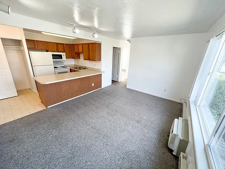 717 N South St #723-600 — Photo 3
