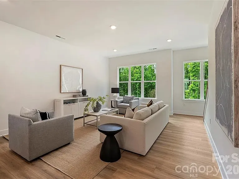 5007 Nimes Rd — Photo 25