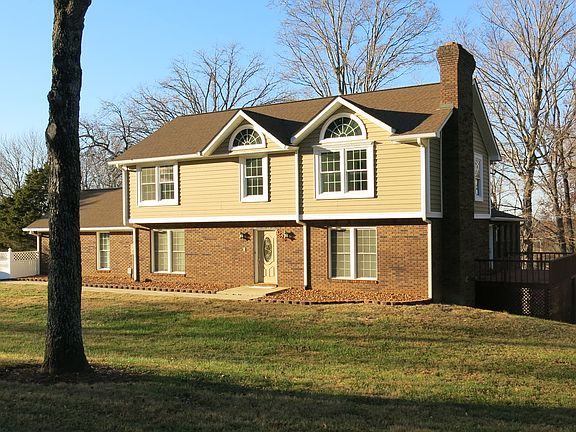 5th image of 3528 Vista Cir