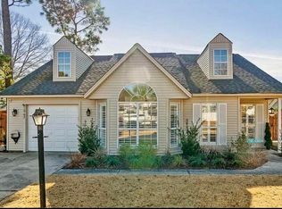 1967 Armory Dr, Mount Pleasant, SC 29466