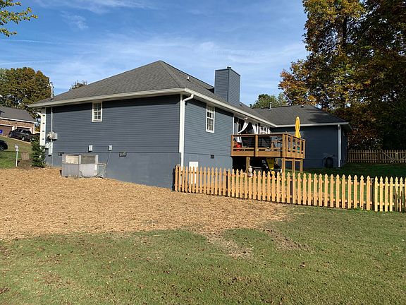4th image of 2324 Chimney Hills Dr