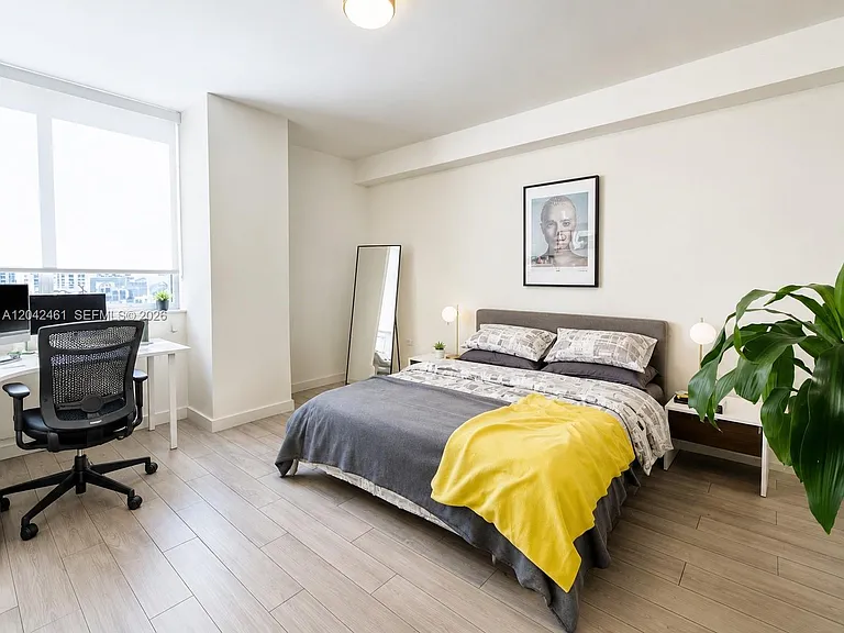 999 SW 1st Ave #2211 — Photo 8