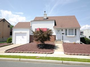 19 Heckelmann St, Union Beach, NJ 07735