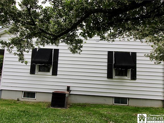 3rd image of 163 Hunt Rd