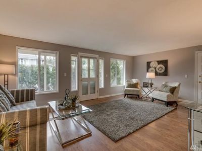 17302 NE 45th St APT 103, Redmond, WA, 98052