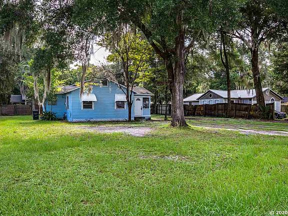 5th image of 3227 NW 11th St