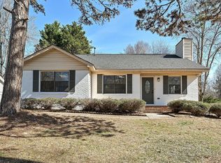 6455 Tivoli Ct, Charlotte, NC 28211