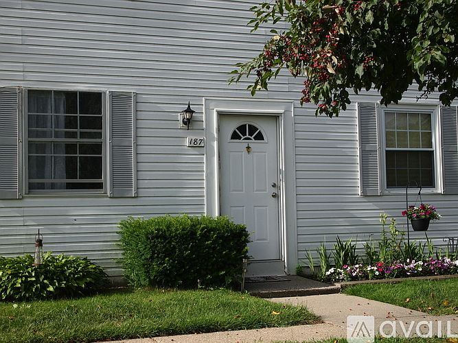 1st image of 187 Neptune Dr #187