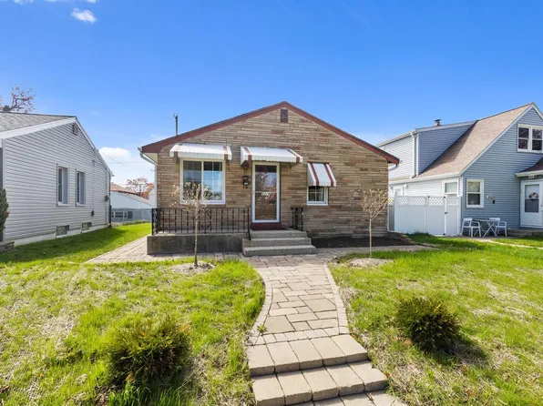 3319 S 25th STREET, Milwaukee, WI 53215