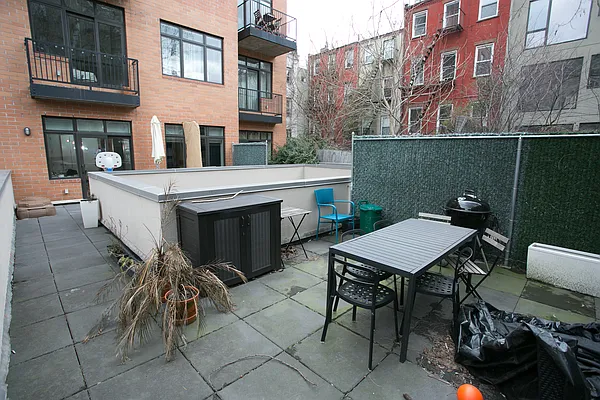Rented by The Syper Group | media 1