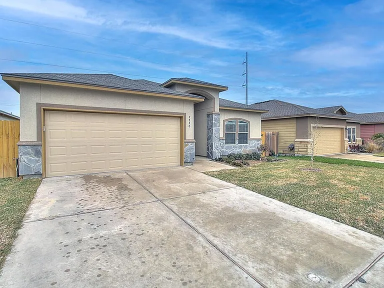 7530 Sable Creek Dr — Photo 16