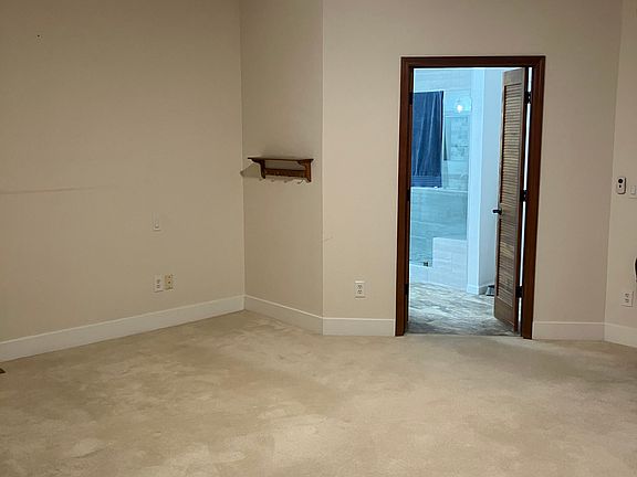 4th image of 1106 Humbug Way