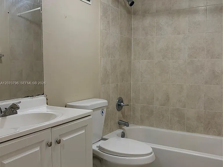 10865 SW 112th Ave #313 — Photo 6
