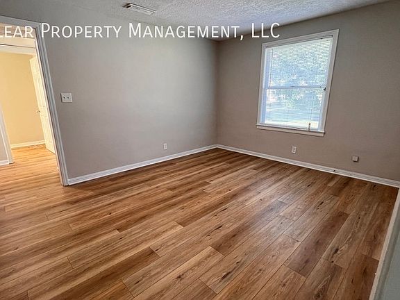3rd image of 3034 W 18th St