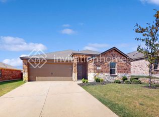 957 English Dr, Aubrey, TX 76227