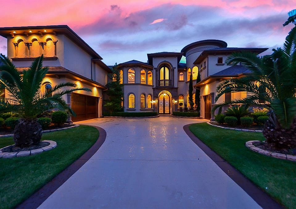 1st image of 7511 Emerald Meadow Ct