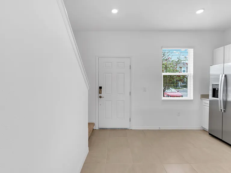 8765 Daybreak St — Photo 11