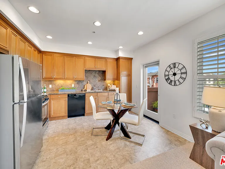 6020 Seabluff Dr #438 — Photo 6
