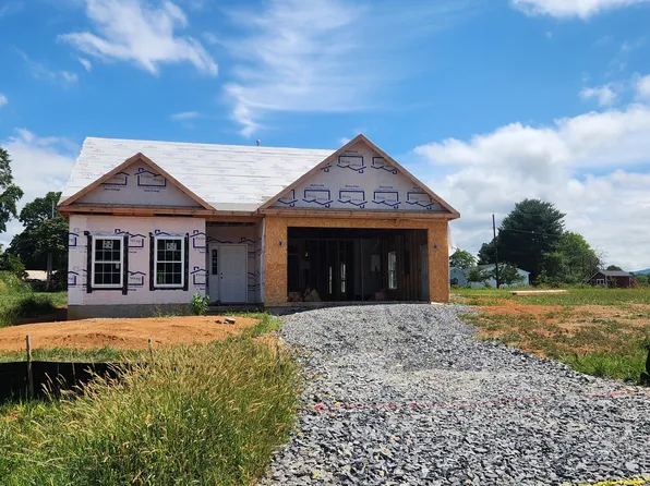 5560 New Pleasant Way, Salem, VA 24153