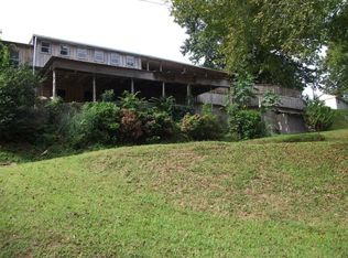 1287 Austin Lake Rd, Baxter, TN 38544