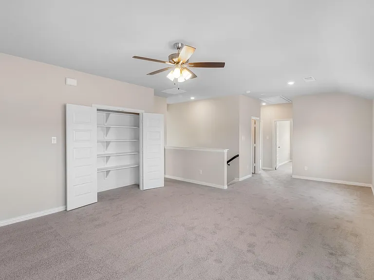 1110 N Britain Rd — Photo 7