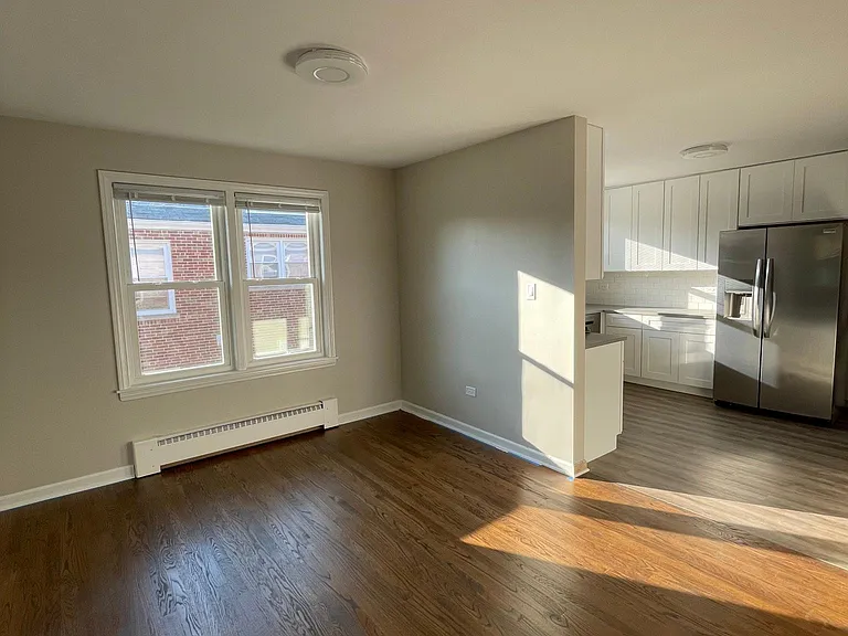907 N Northwest Hwy #2 — Photo 5