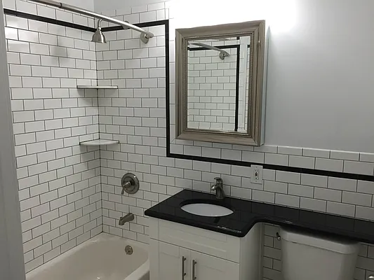 Rented by Carlyle Property Management | media 15