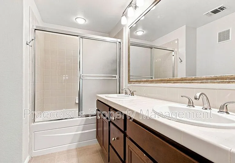 2175 Condor Dr #57 — Photo 11