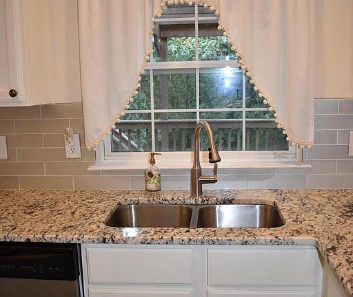 3rd image of 704 Rock Elm Ct