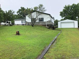 429886 E 1159th Rd, Porum, OK 74455