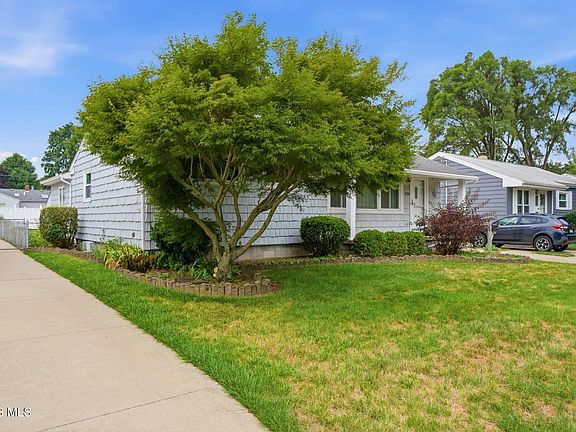 5th image of 5311 Fern Dr