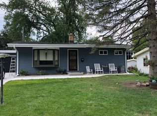5624 Bentwood Ln, Greendale, WI 53129