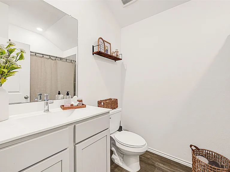 210 Coral Drift Ct — Photo 5