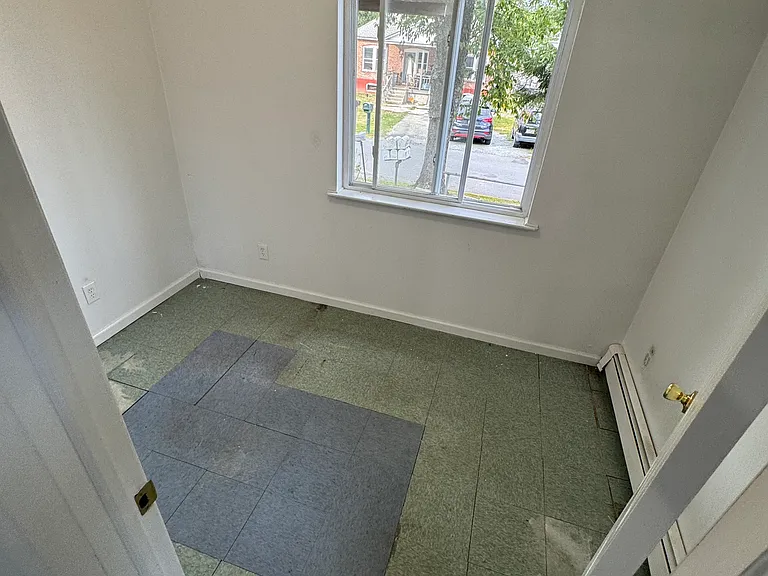 21 Pine St #1-L — Photo 8