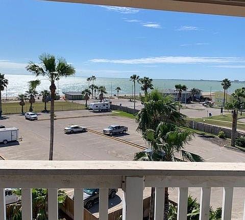 4th image of 3938 Surfside Blvd Unit 1120