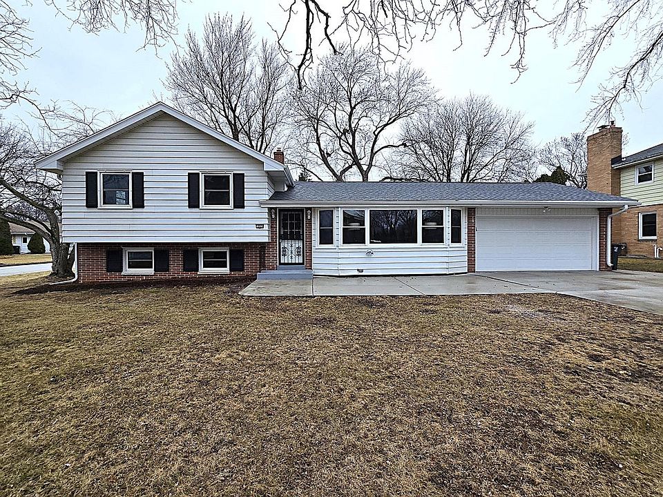 1st image of 10924 West Courtland AVENUE