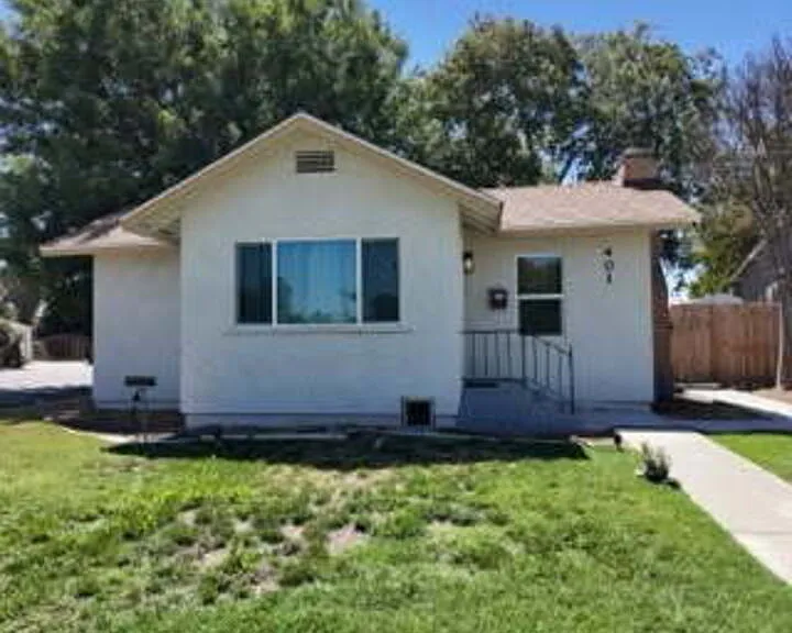 401 Cypress St — Photo 3