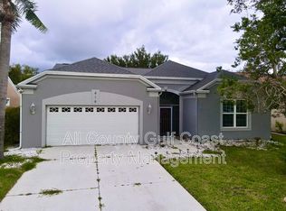 419 Mayfair Dr, Venice, FL 34293