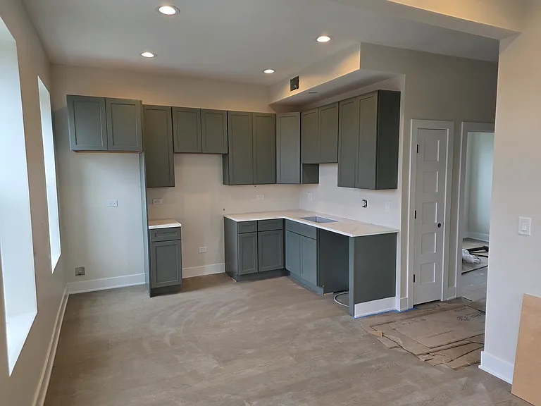 3216 S Morgan St #2F — Photo 5