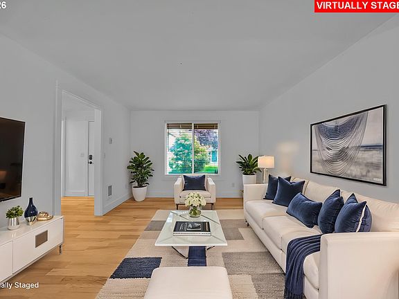 5th image of 14801 NE 51st St