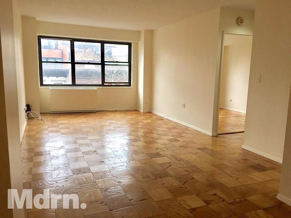 1st image of 1402 3rd Ave #6D