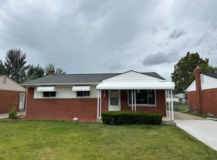 31074 Birchwood St, Westland, MI 48186