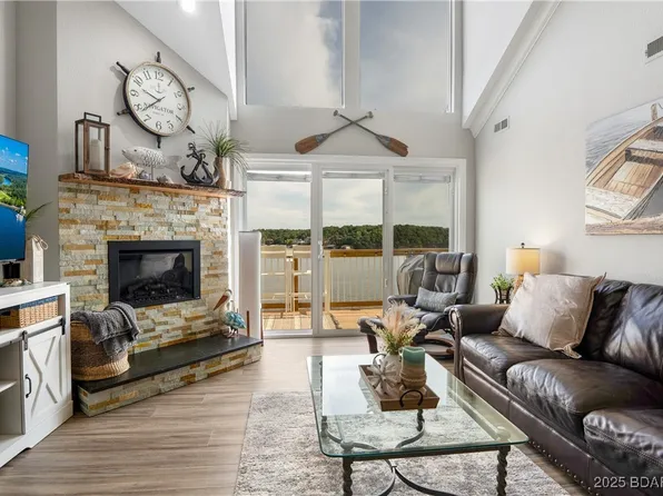 1481 Ledges Dr Unit 949, Osage Beach, MO 65065