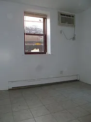 Rented by Robyn Lee, LREB