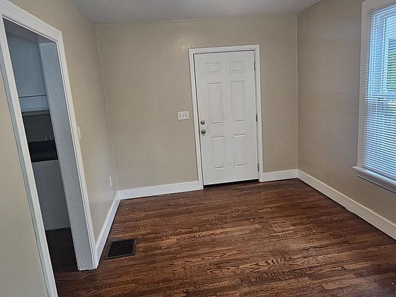 5th image of 416 E Churchwell Ave APT 1