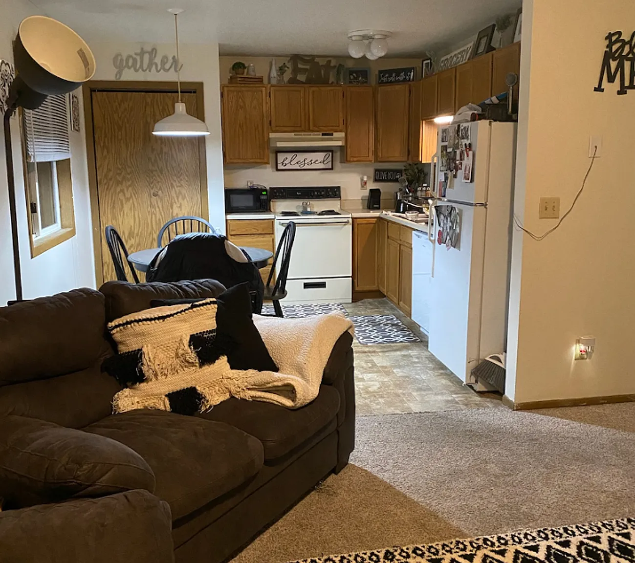 Cottage Apartments — Photo 1