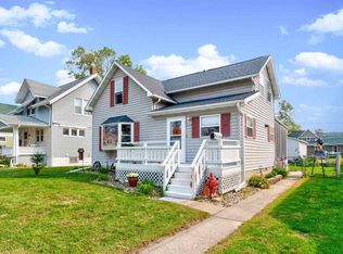 1841 Hamilton St SW, Cedar Rapids, IA 52404