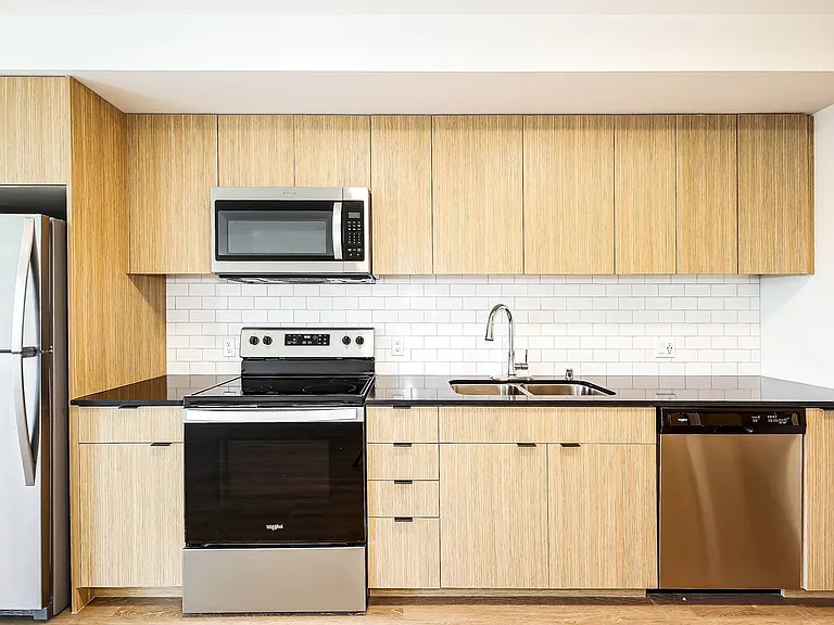 Kitchen 4