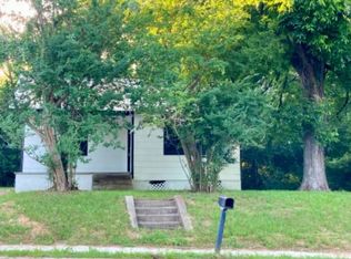 613 Seale Rd, Phenix City, AL 36867